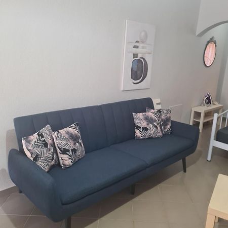 Makis Apartments Touzla Ofrinion Luaran gambar
